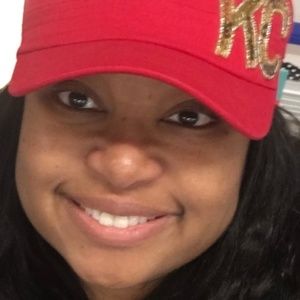 Meet your Posher, Aris